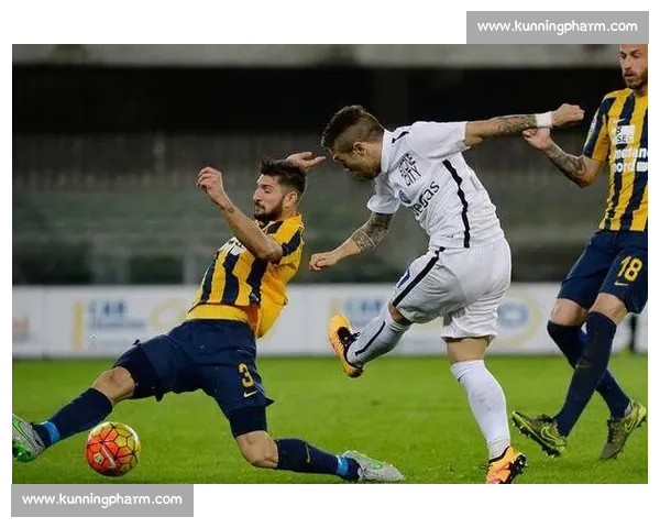 客场之王！罗马 12 胜 9 零封冠绝五大联赛